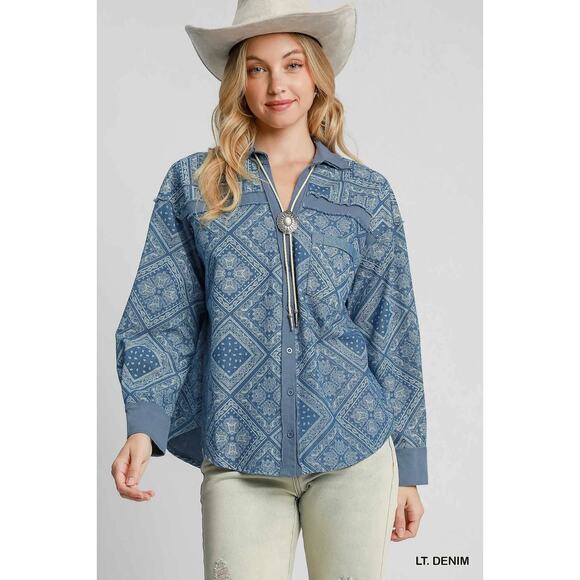 Umgee Paisley Pattern Long Sleeves Buttoned Relaxed Fit Light Denim Shirt Jacket - Picture 3 of 7